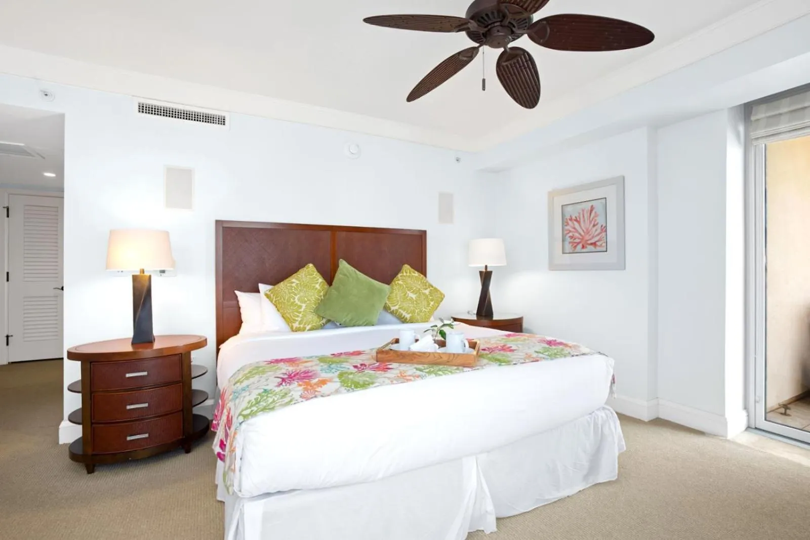 Kbm Resorts Spacious 5-Bedroom Honua Kai Collection Multi Unit Listing Same Floor Ocean Views 2 Free Rental Cars Hkh-54550 Kaanapali